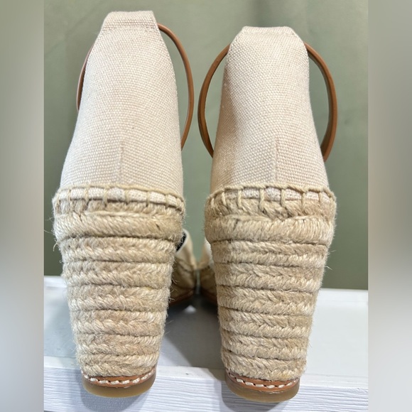 TORY BURCH Wedge Espadrille Sandal Cream & Black Size 8. - Picture 6 of 14